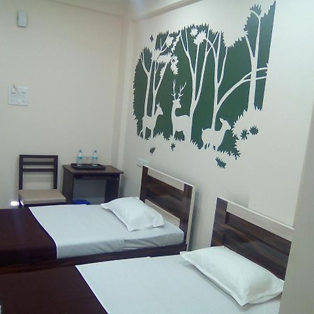 Neelisha River Front Inn Kankavali Exterior foto