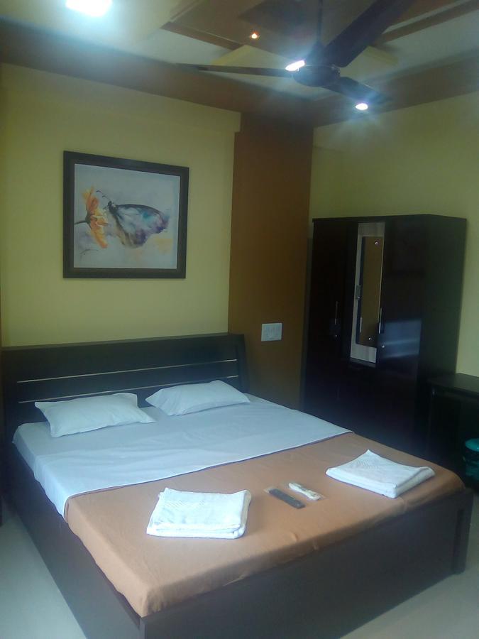 Neelisha River Front Inn Kankavali Exterior foto